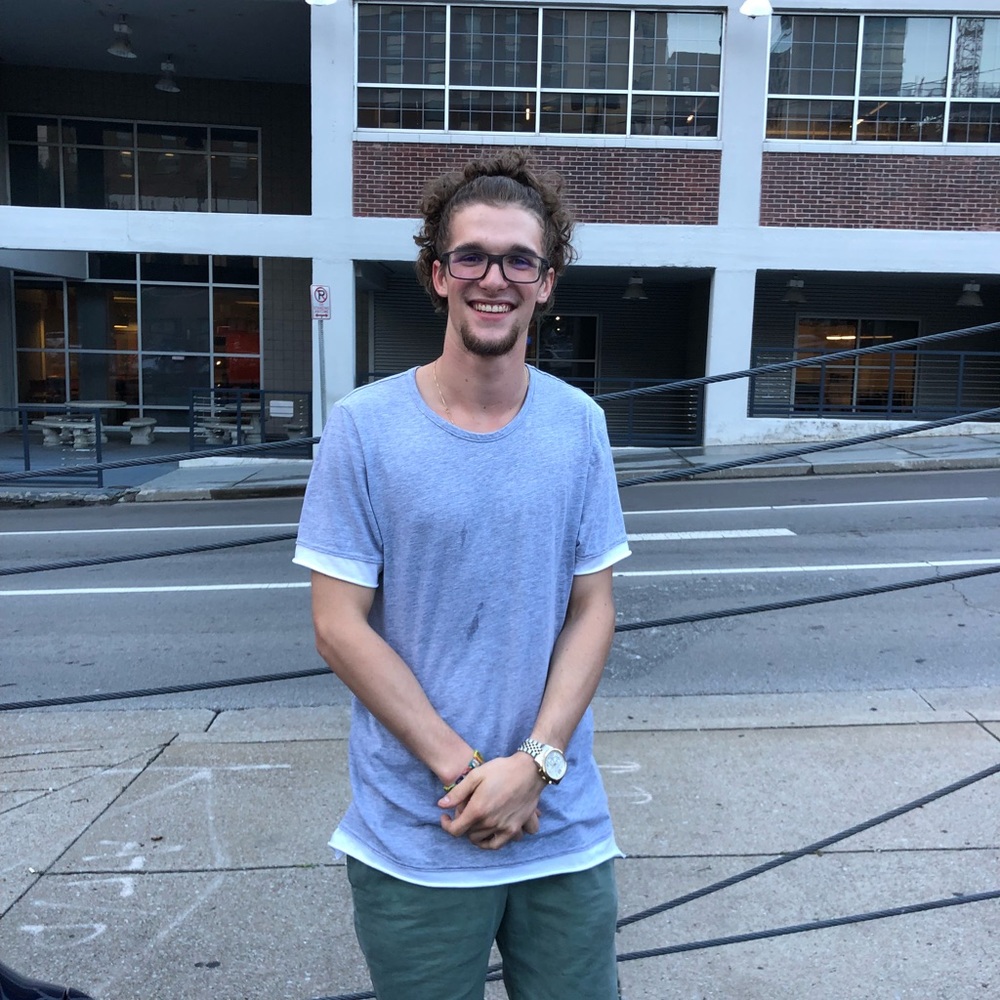 Meet your Posher, Tristan